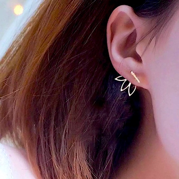 ⚜️[𝟯/$𝟭𝟴]⚜️Gold Lotus Boho Jacket Earrings NEW - Picture 3 of 9